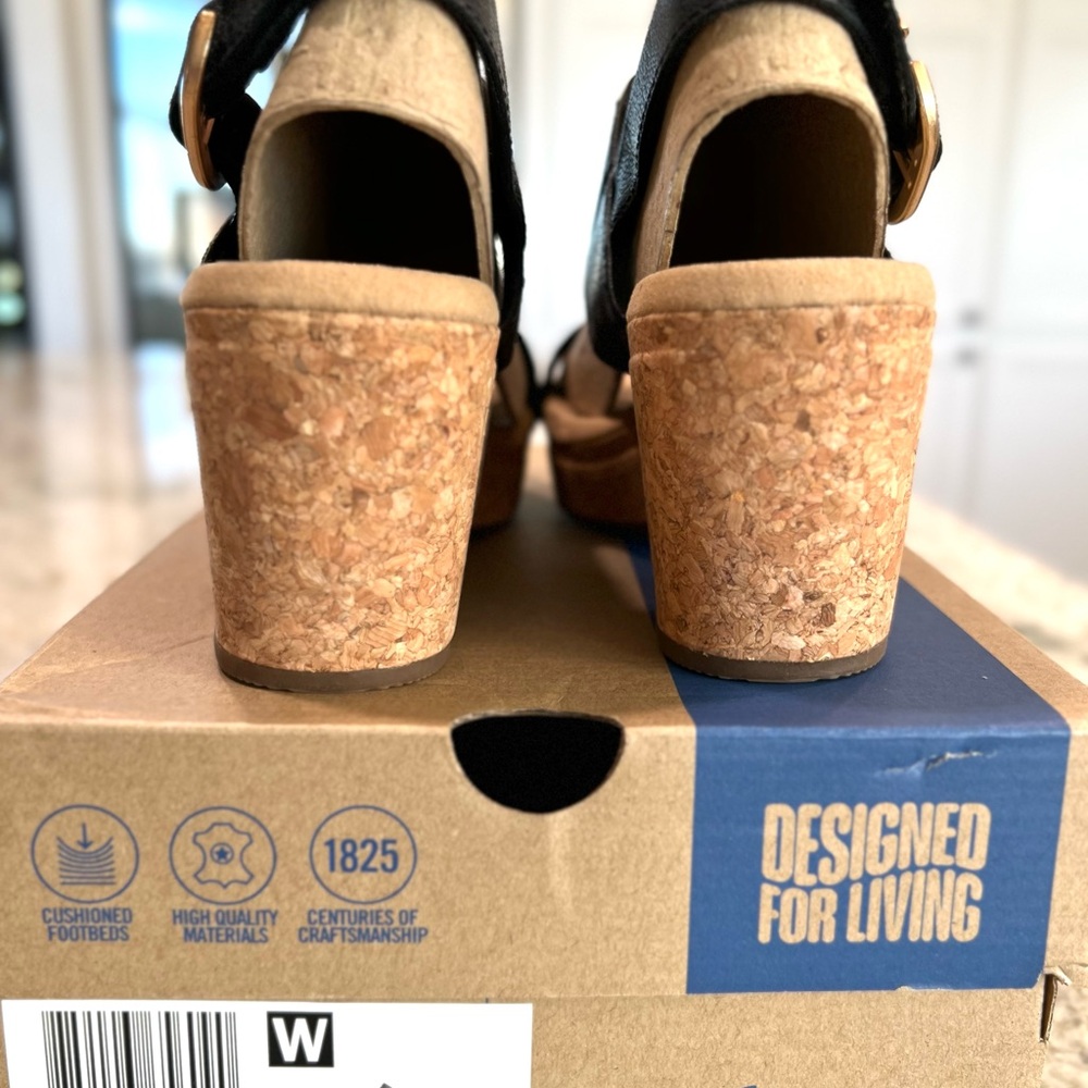 Clarks Collection Black Leather Cork Wedges "NEW" - Picture 13 of 16
